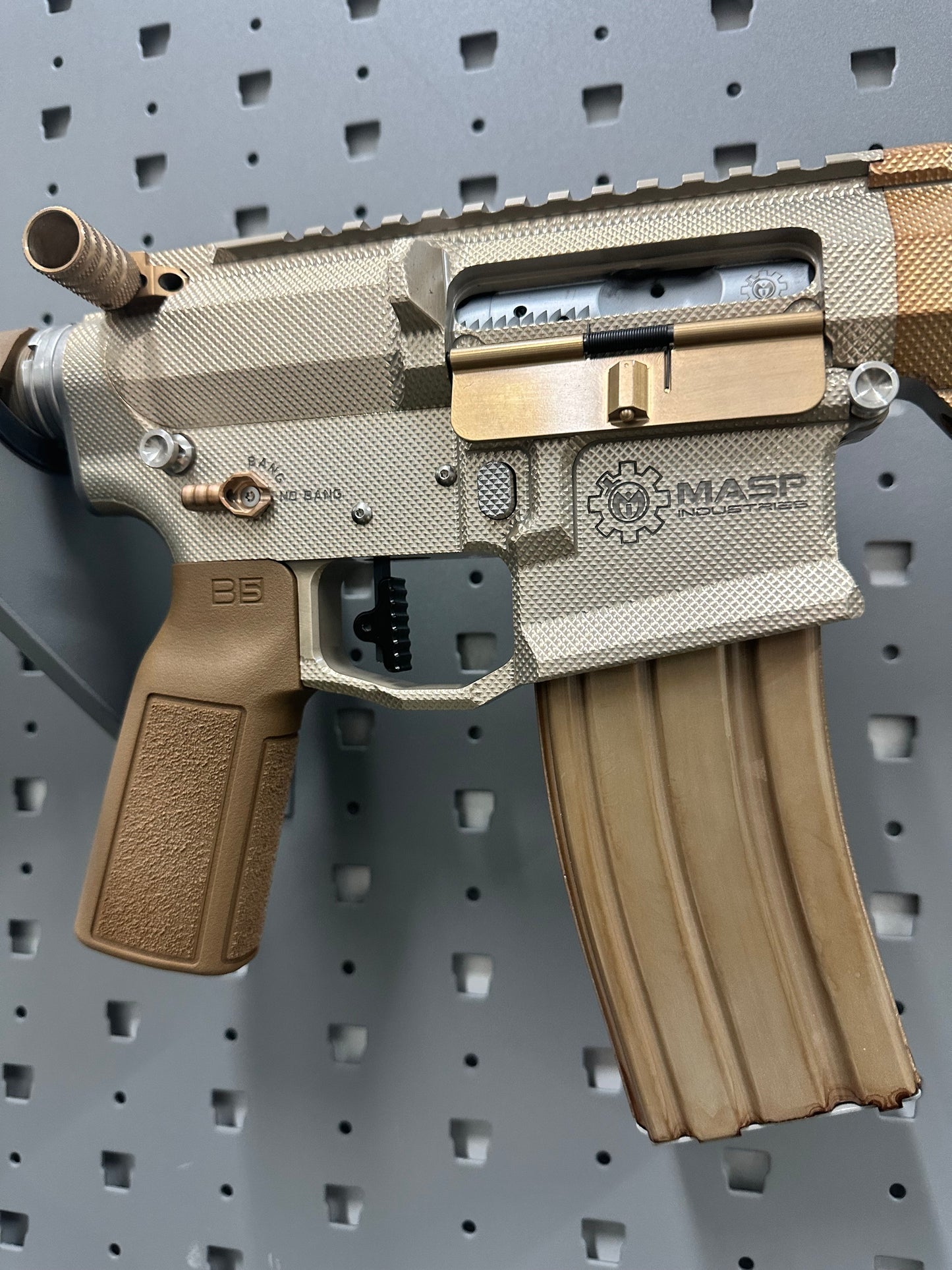 MASP INDUSTRIES EXECUTIVE SERIES BRONZE 5.56 SAVIOR CASE