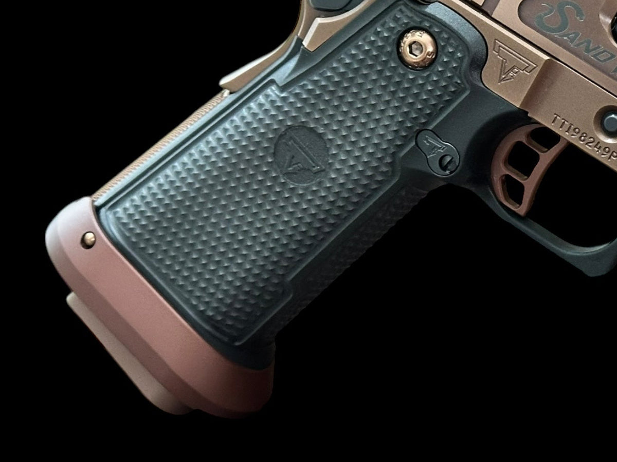 TARAN TACTICAL TTI SAND VIPER SOLID - LIMITED EDITION WITH TRIJICON BLACK SRO 9MM