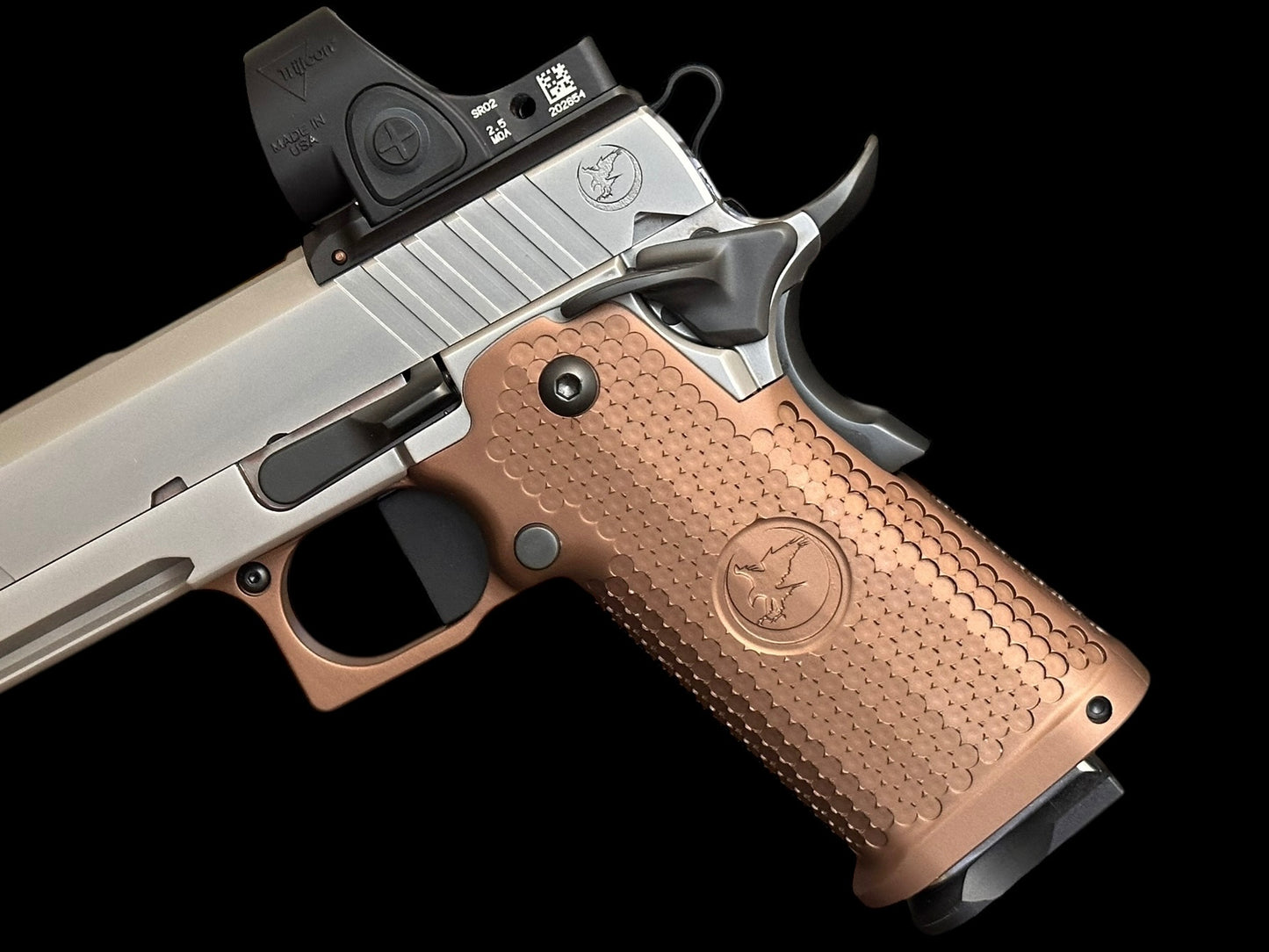 NIGHTHAWK CUSTOM BDS9 COMM 4.25” DS 9mm SILVER PVD AND SANDHAWK GRIPS WITH SRO