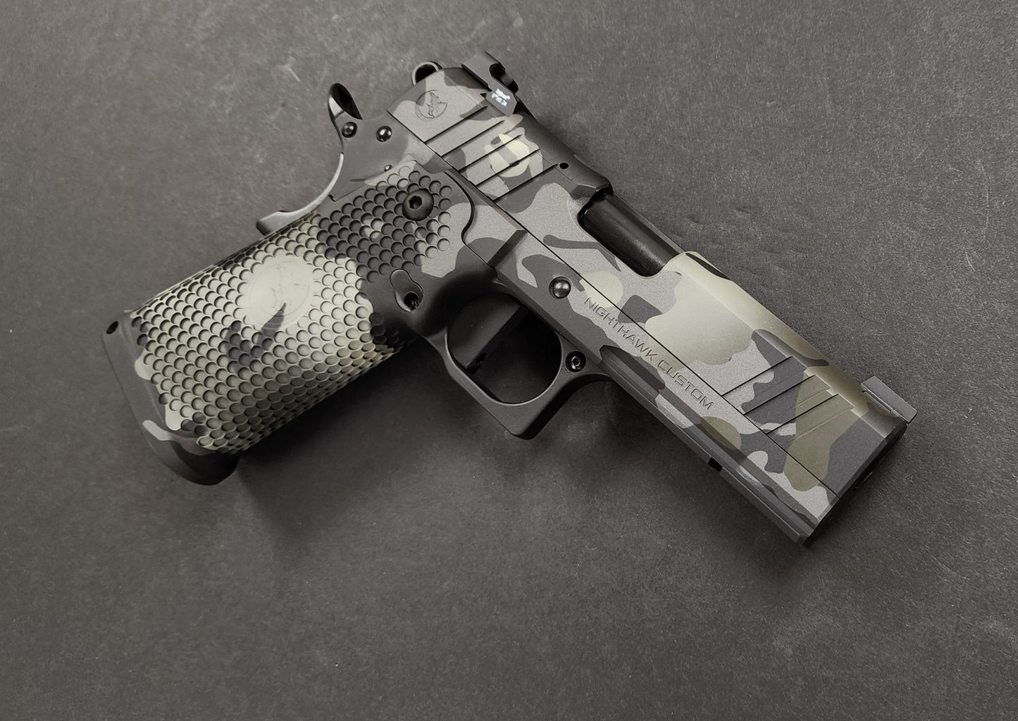 NIGHTHAWK CUSTOM TRS COMMANDER CAMO OPTIC READY WITH ACRO P2 PLATE 9MM