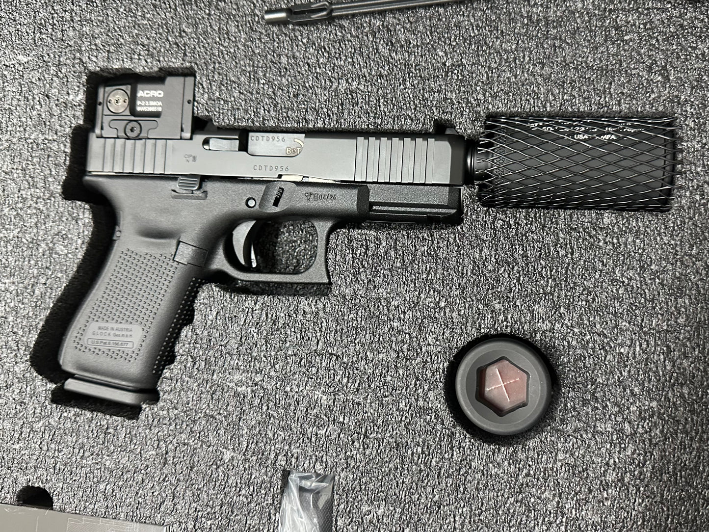 B&T HUSH PUPPY® KIT GLOCK 19 LIMITED EDITION (NFA ITEM)