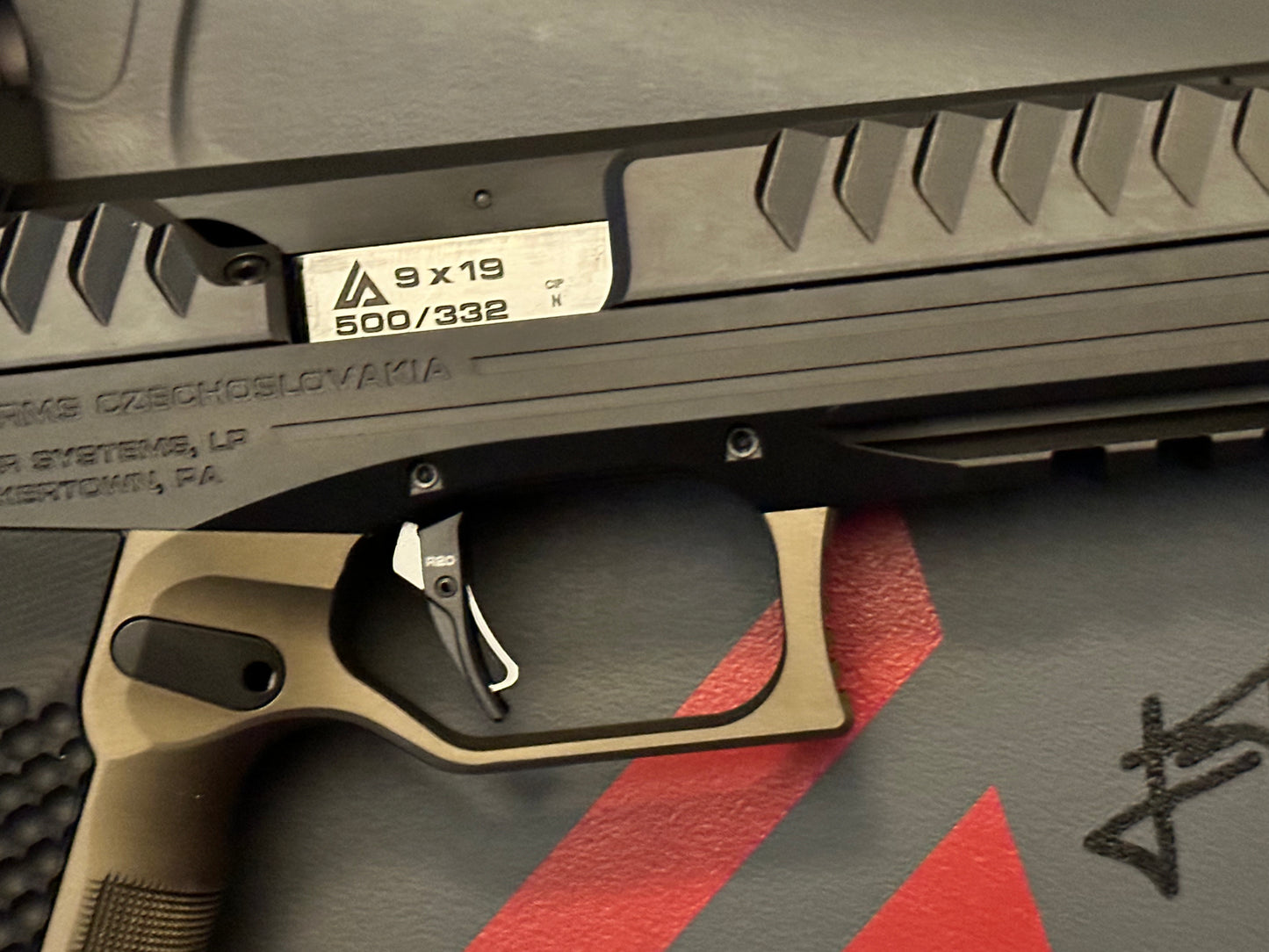 LAUGO ARMS “ALIEN SIGNATURE EDITION” #332 unfired
