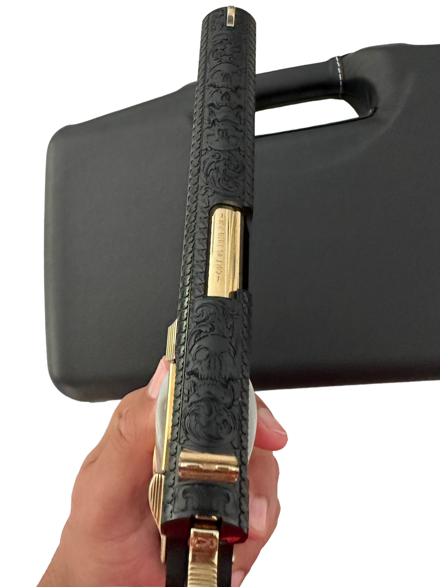 COLT CUSTOM 1911 SERIES 70 FULLY ENGRAVED BLUED AND GOLD PLATED (pre order) (3 weeks)