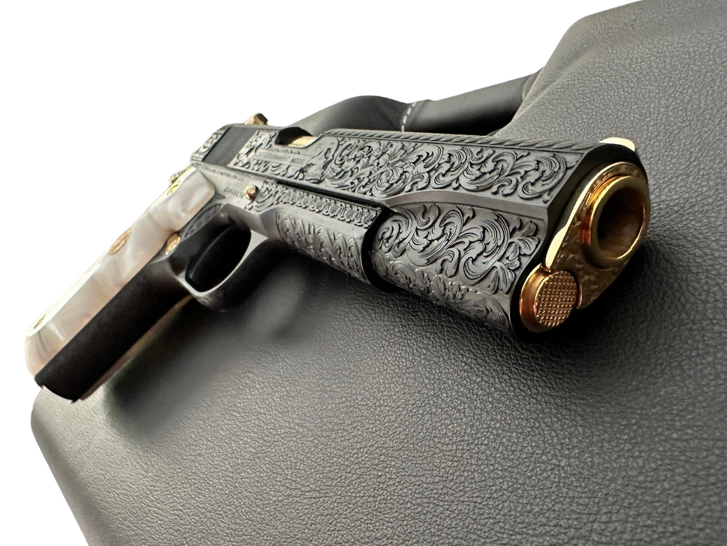 COLT CUSTOM 1911 SERIES 70 FULLY ENGRAVED BLUED AND GOLD PLATED (pre order) (3 weeks)