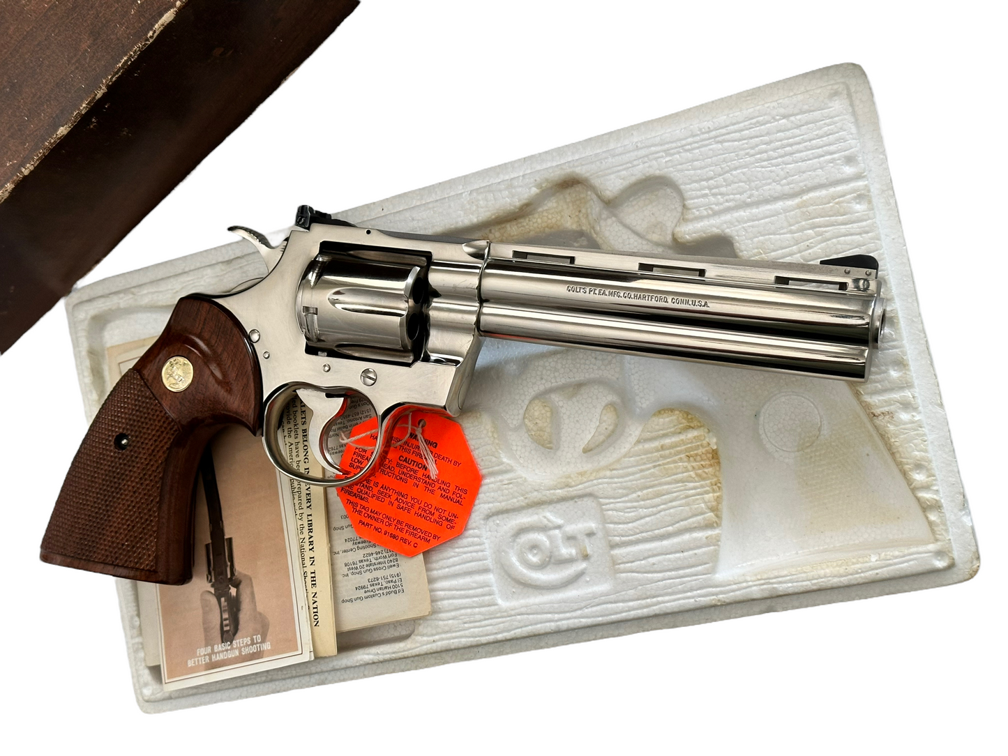 ORIGINAL Colt Python .357 Mag Revolver in original factory box like new (pre-owned)