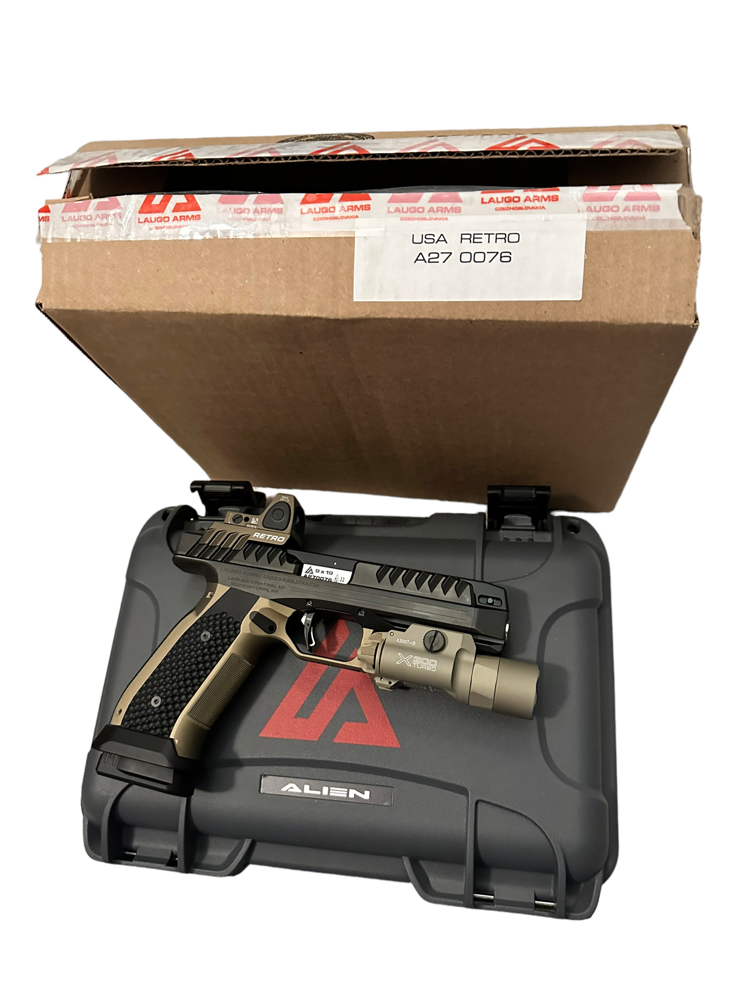 LAUGO ARMS ALIEN RETRO S/N: A270076 WITH EXTRAS