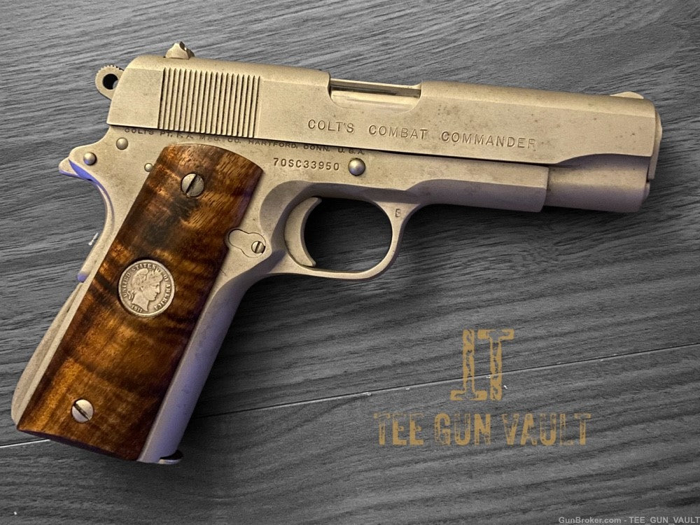 COLT 1911 COMBAT COMMANDER .45 AUTO WITH 2 GRIPS (NO CASE)