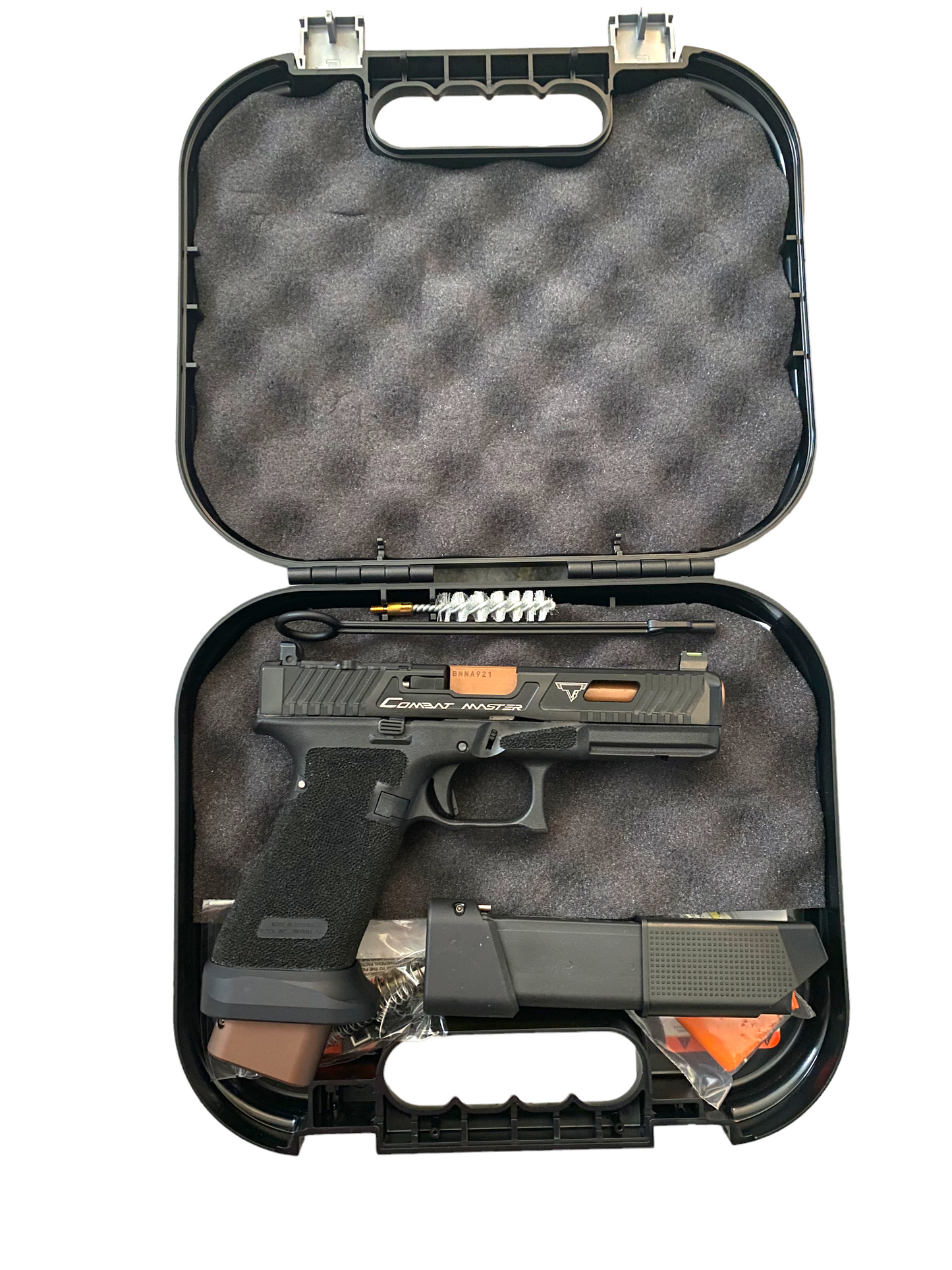 TARAN TACTICAL COMBAT MASTER GLOCK 17 GEN 5 COMPETITION MAGWELL IOS CUT NIB