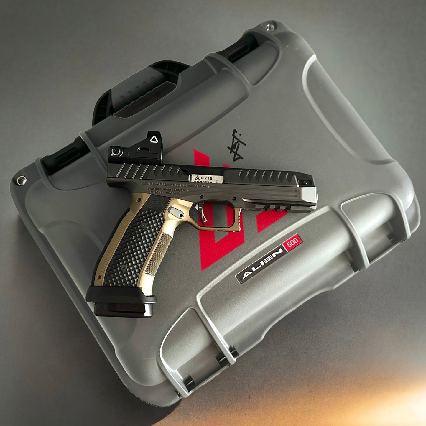 LAUGO ARMS “ALIEN SIGNATURE EDITION” #332 unfired