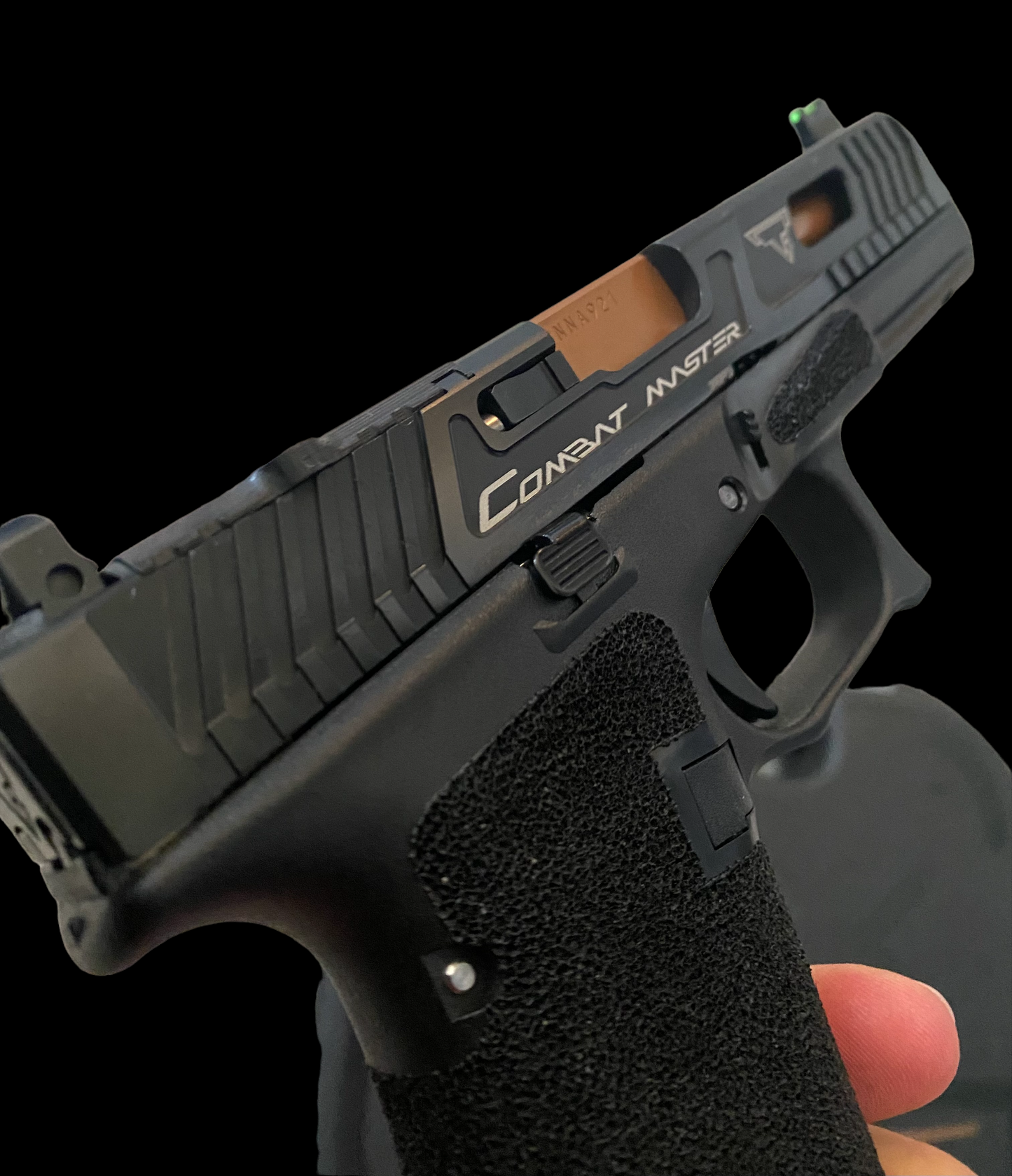 TARAN TACTICAL COMBAT MASTER GLOCK 17 GEN 5 COMPETITION MAGWELL IOS CUT NIB