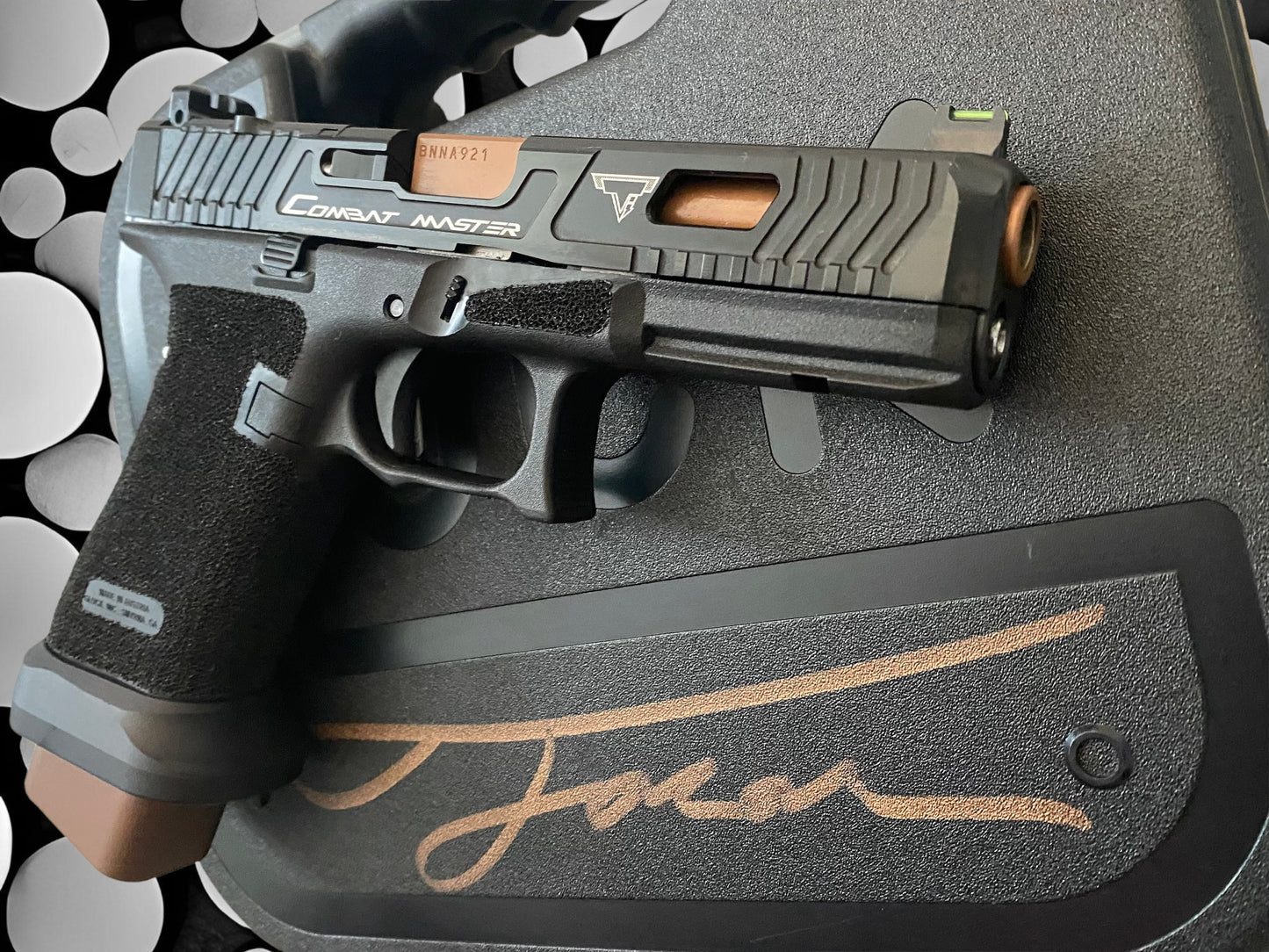 TARAN TACTICAL COMBAT MASTER GLOCK 17 GEN 5 COMPETITION MAGWELL IOS CUT NIB