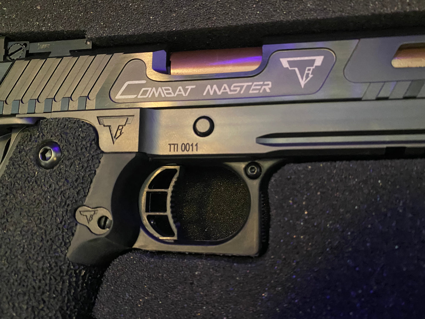 TARAN TACTICAL JW3 COMBAT MASTER LIMITED EDITION 1/300 SET SERIAL NUMBER 11 !!!