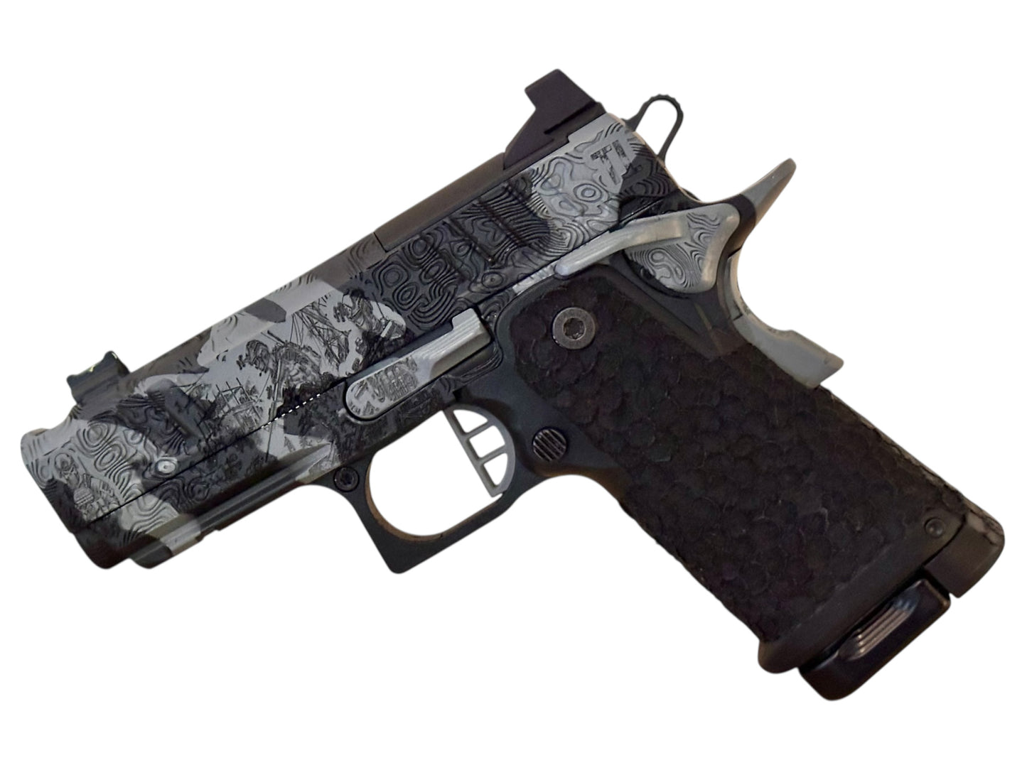 STACCATO CUSTOM CS “BLACKOPS” PORTED 3.5” BLACK CAMO FINISH WITH DRAGON SCALE GRIPS