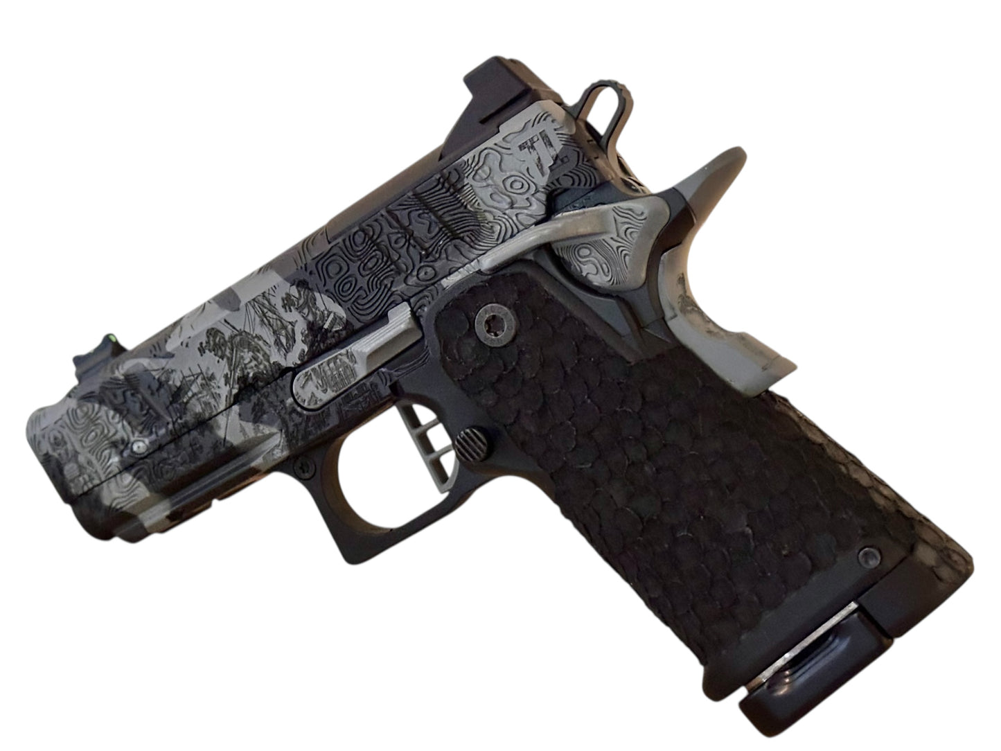 STACCATO CUSTOM CS “BLACKOPS” PORTED 3.5” BLACK CAMO FINISH WITH DRAGON SCALE GRIPS