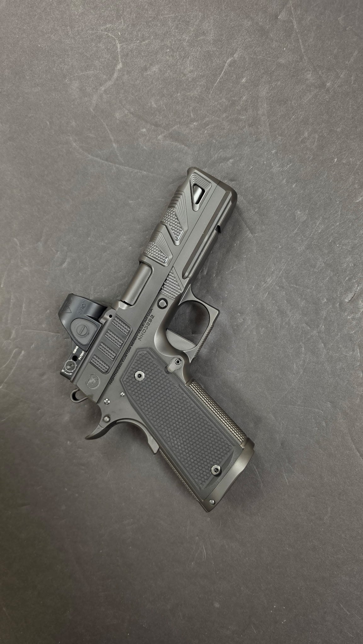 NIGHTHAWK CUSTOM ALPHA HAWK COMMANDER 9MM PORTED OPTIC READY. (SRO NOT INCLUDED)