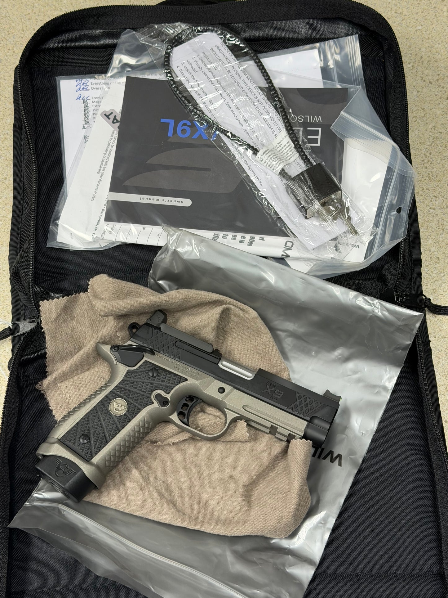 WILSON COMBAT EDC X9 2.0 TWO TONE OPTIC READY 9mm LIGHT RAIL