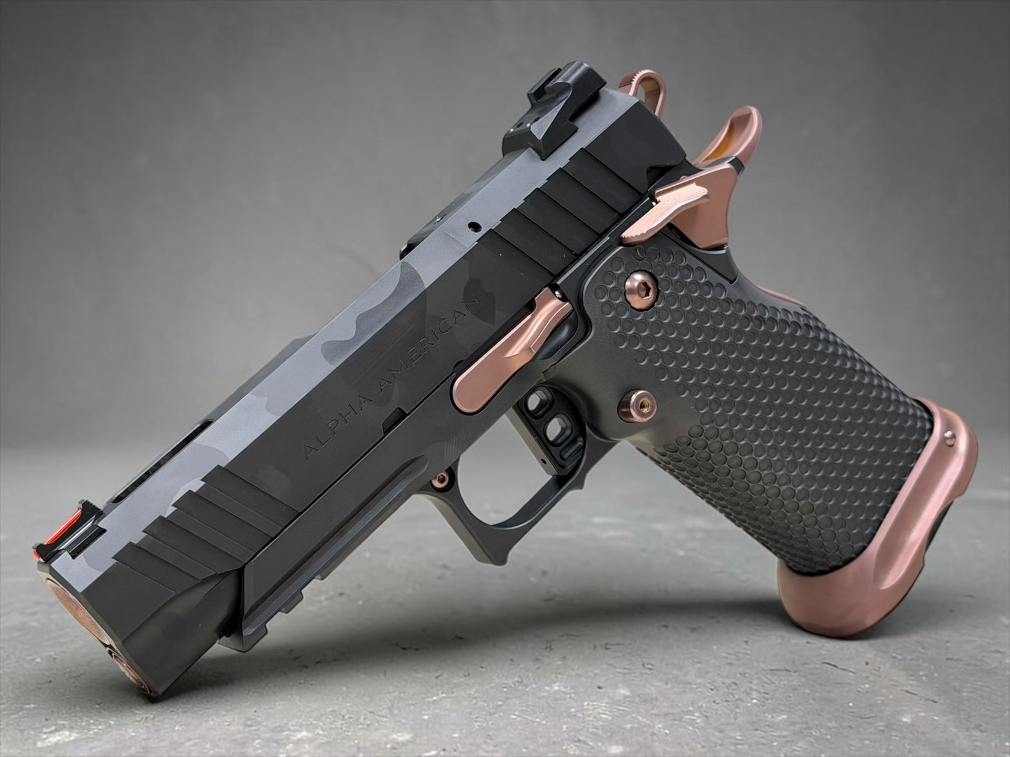 ALPHA AMERICAN AAF-4 PORTED COMMANDER DOUBLE STACK 9MM DLC CAMO/ROSE GOLD