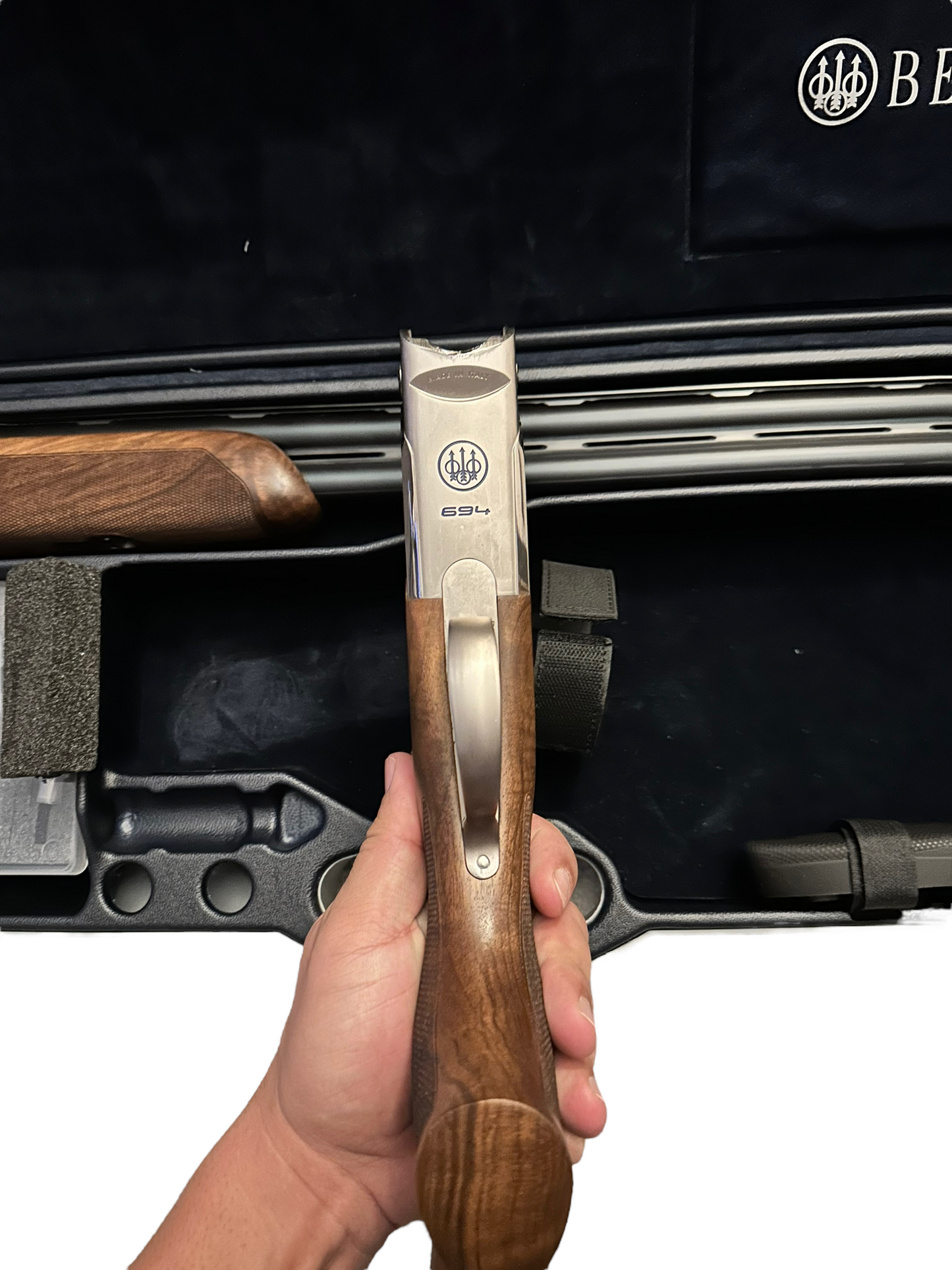 BERETTA 694 SPORTING 12GA OVER UNDER 30” BARREL IN EXCELLENT CONDITION