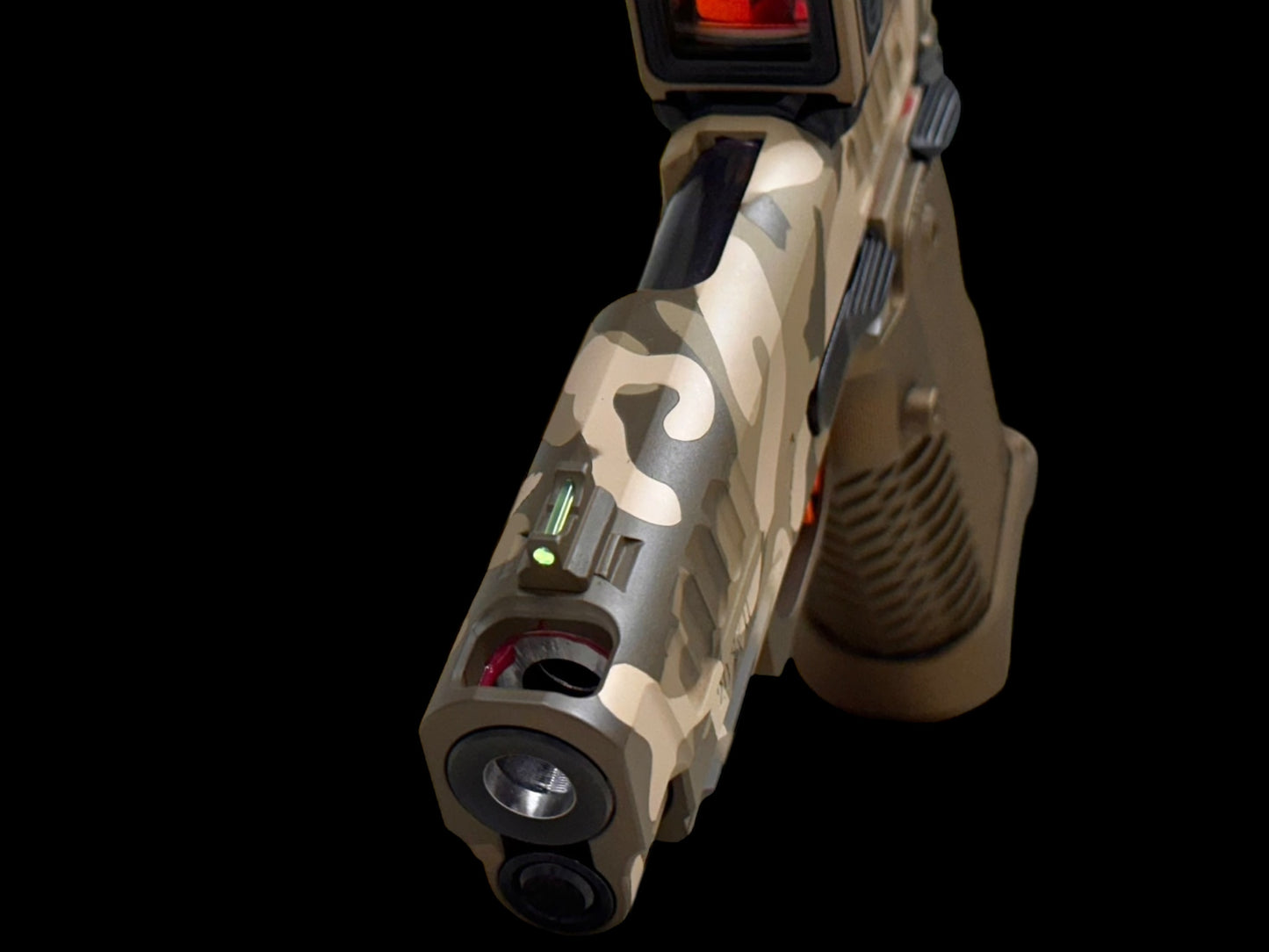 STACCATO CUSTOM C2 PORTED 3.9"
MULTICAM WITH T7 ALUMINUM GRIPS, AIMPOINT ACRO P2 & RED DIRT "EDGE" TRIGGER