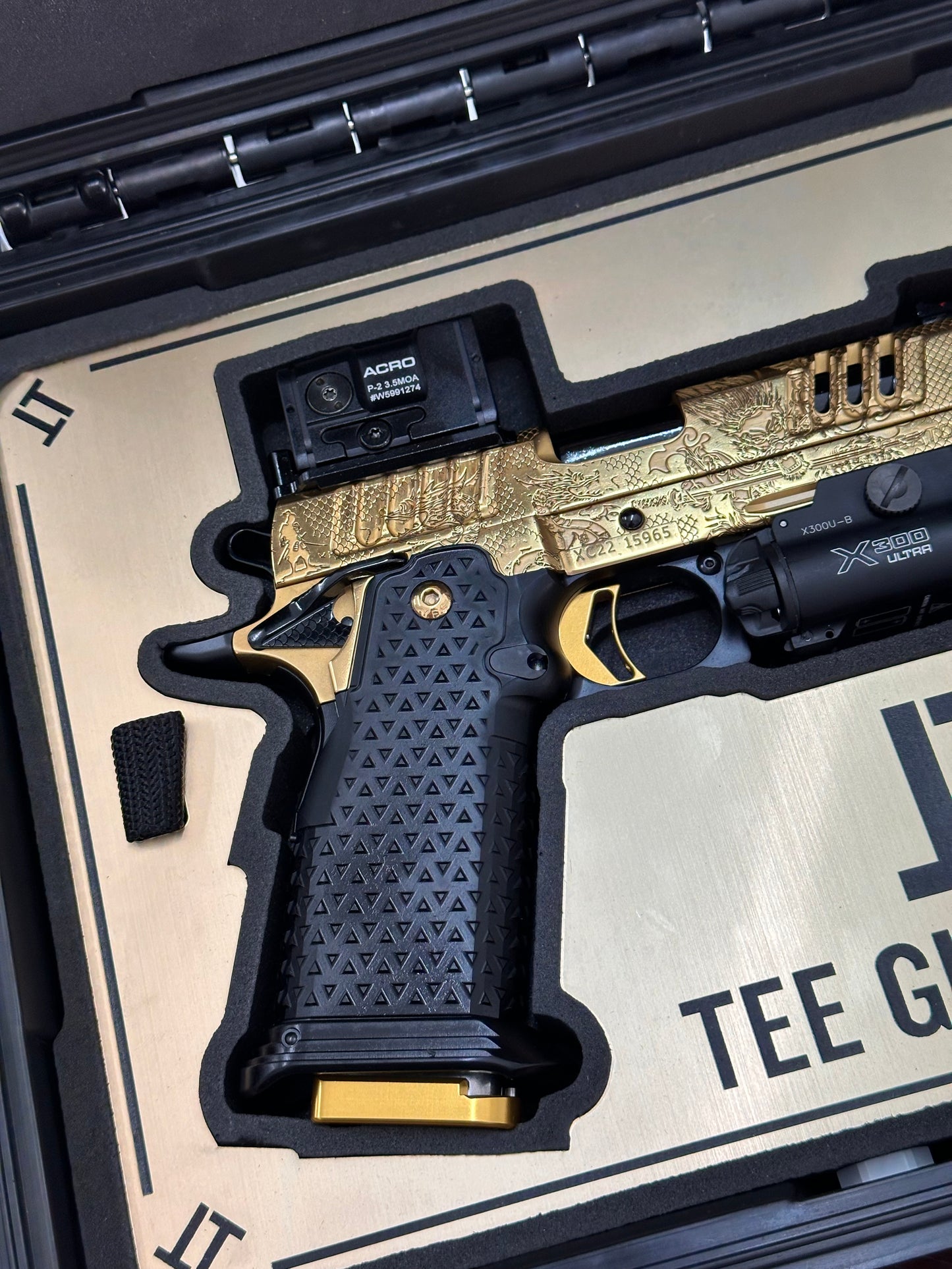 STACCATO CUSTOM XC “LAST SAMURAI” GOLD NITRIDE WITH BLACK DLC ACCENTS ATLAS GRIPS