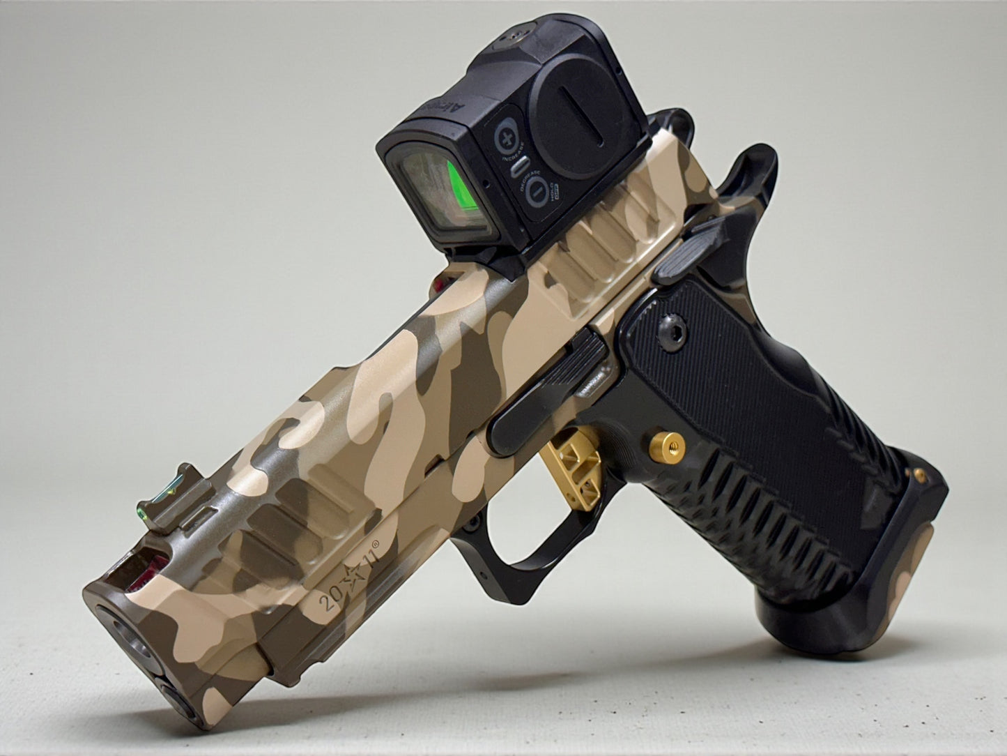 STACCATO CUSTOM C2 PORTED 3.9"
MULTICAM WITH T7 ALUMINUM GRIPS, AIMPOINT ACRO P2 & RED DIRT "GOLD" TRIGGER