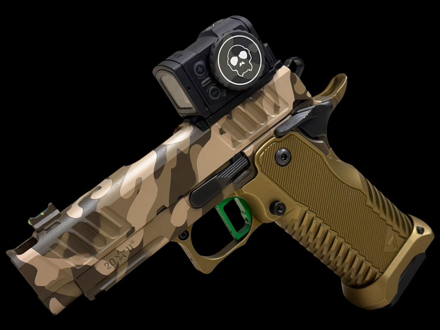 STACCATO CUSTOM C2 PORTED 3.9"
MULTICAM WITH T7 ALUMINUM GRIPS, AIMPOINT ACRO P2 & INFINITY "GREEN" TRIGGER