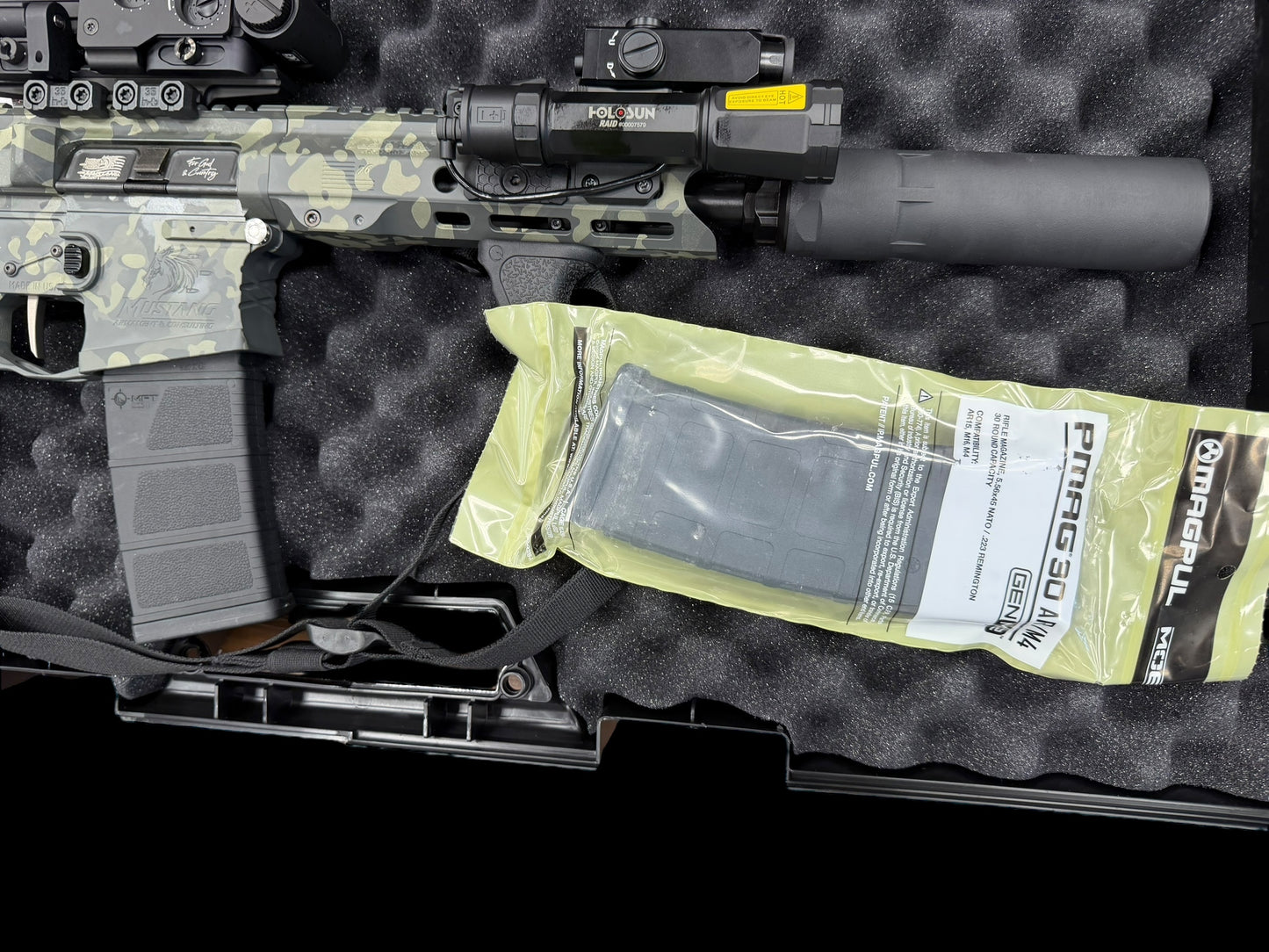 MUSTANG ARMAMENT 5.56 “CHESTY” GREY CAMO 8” CUSTOM BILLET.