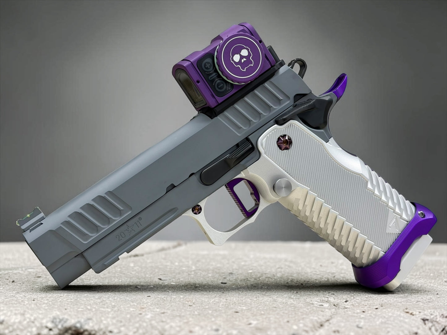 STACCATO P CUSTOM WITH ALUMINUM GRIPS INFINITY TRIGGER ACRO AND COMPENSATOR