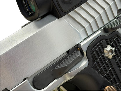 DARK FORGE WRAITH PORTED 4.6” BRUSHED CHROME FINISH WITH TRIJICON SRO (please read description)