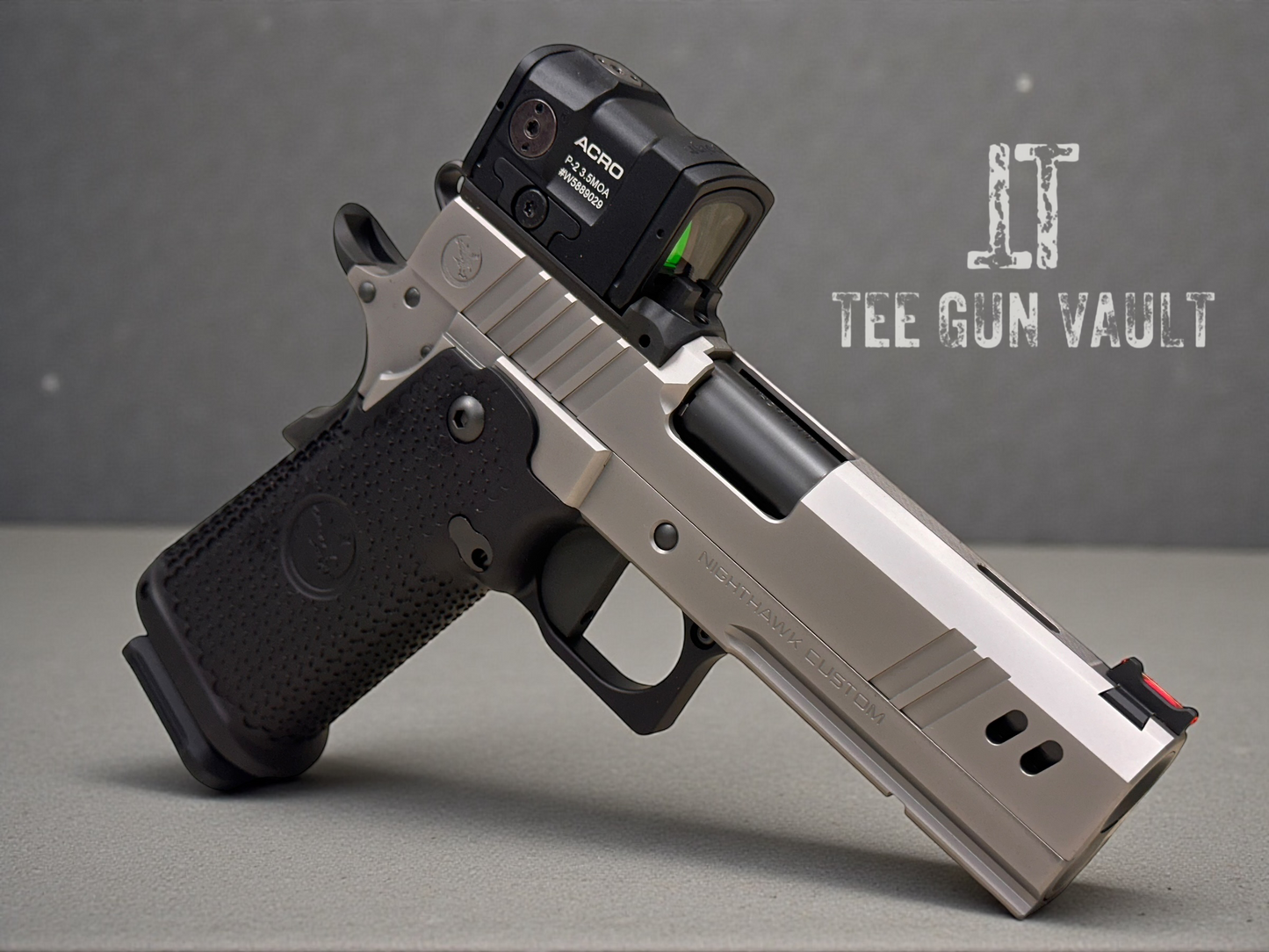 NIGHTHAWK CUSTOM BDS9 COMMANDER  WITH AIMPOINT ACRO P2 9MM