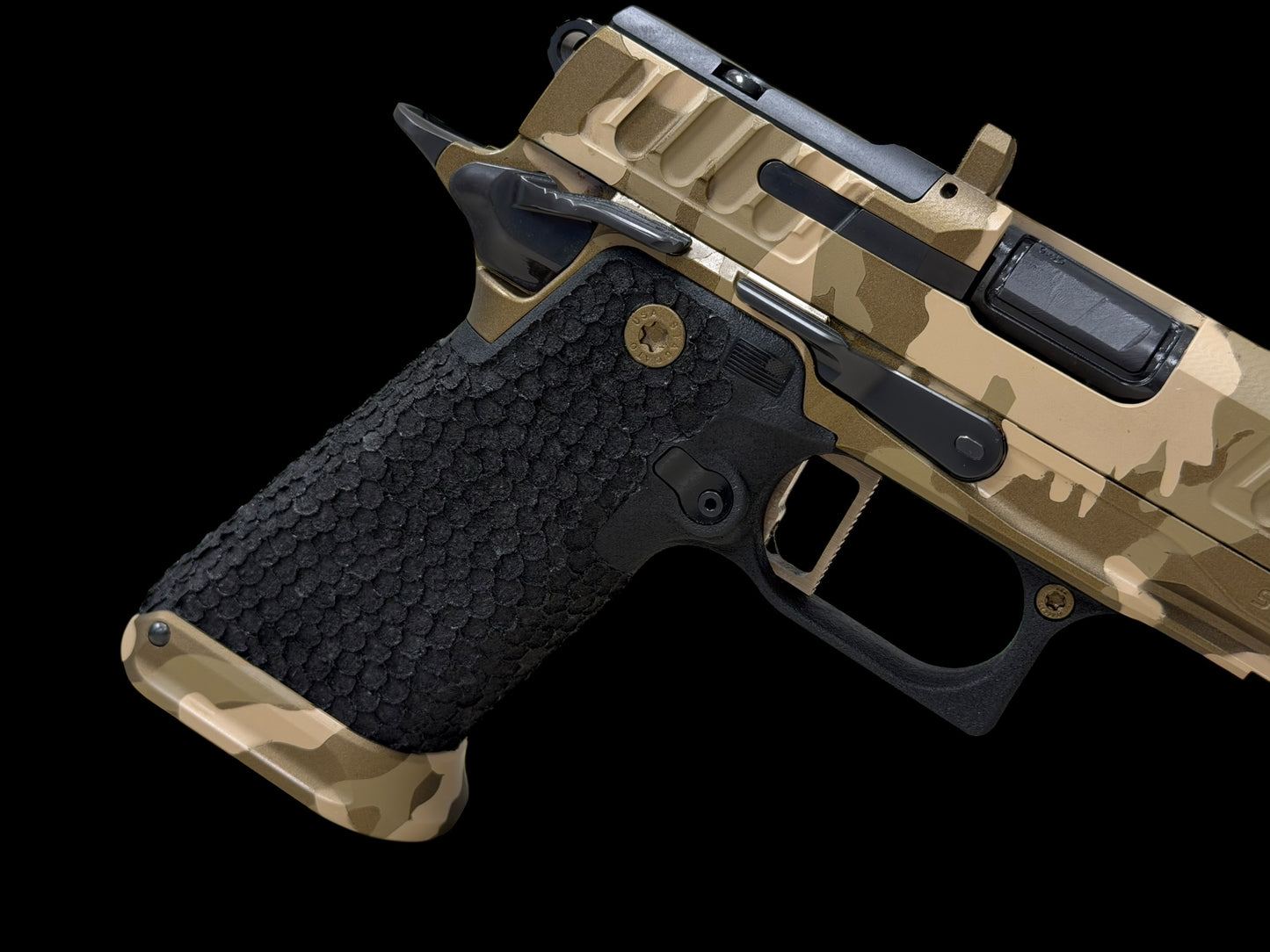 STACCATO HD P4X MULTICAM STEEL FRAME / FULL SIZE GRIPS WITH INFINITY TRIGGER
