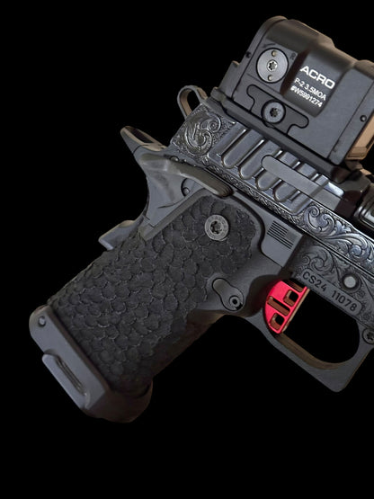 STACCATO CUSTOM CS 3.5” FULLY ENGRAVED SCROLL IN ROYAL BLUE FINISH WITH ACRO P2 OPTIC