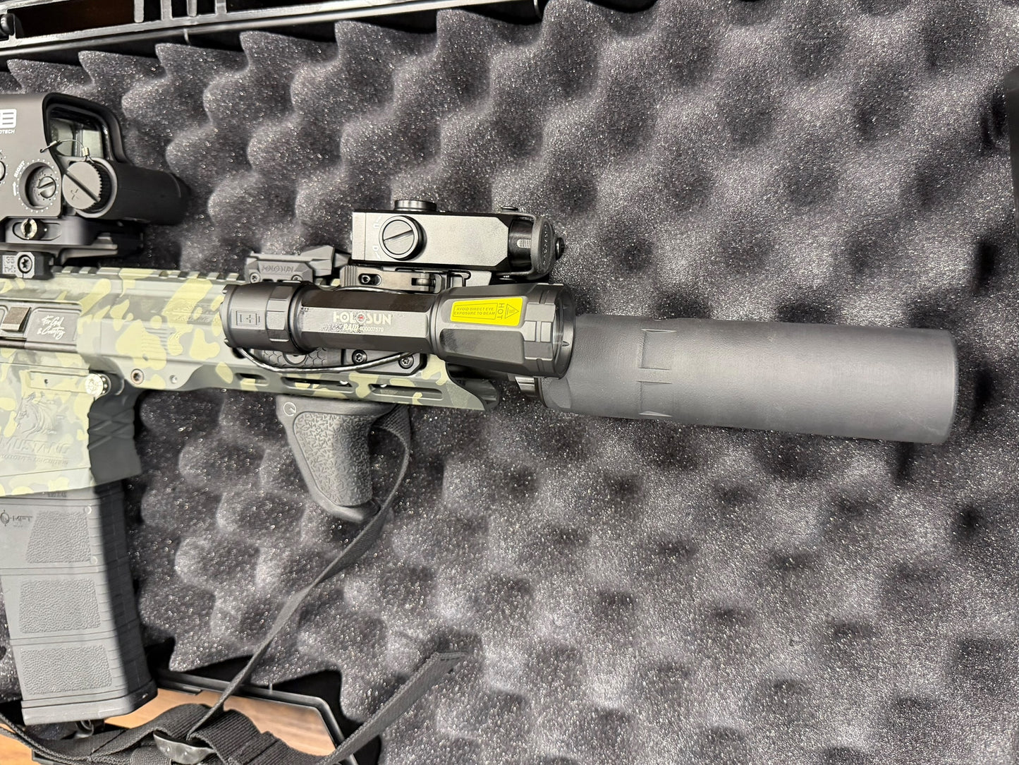 MUSTANG ARMAMENT 5.56 “CHESTY” GREY CAMO 8” CUSTOM BILLET.