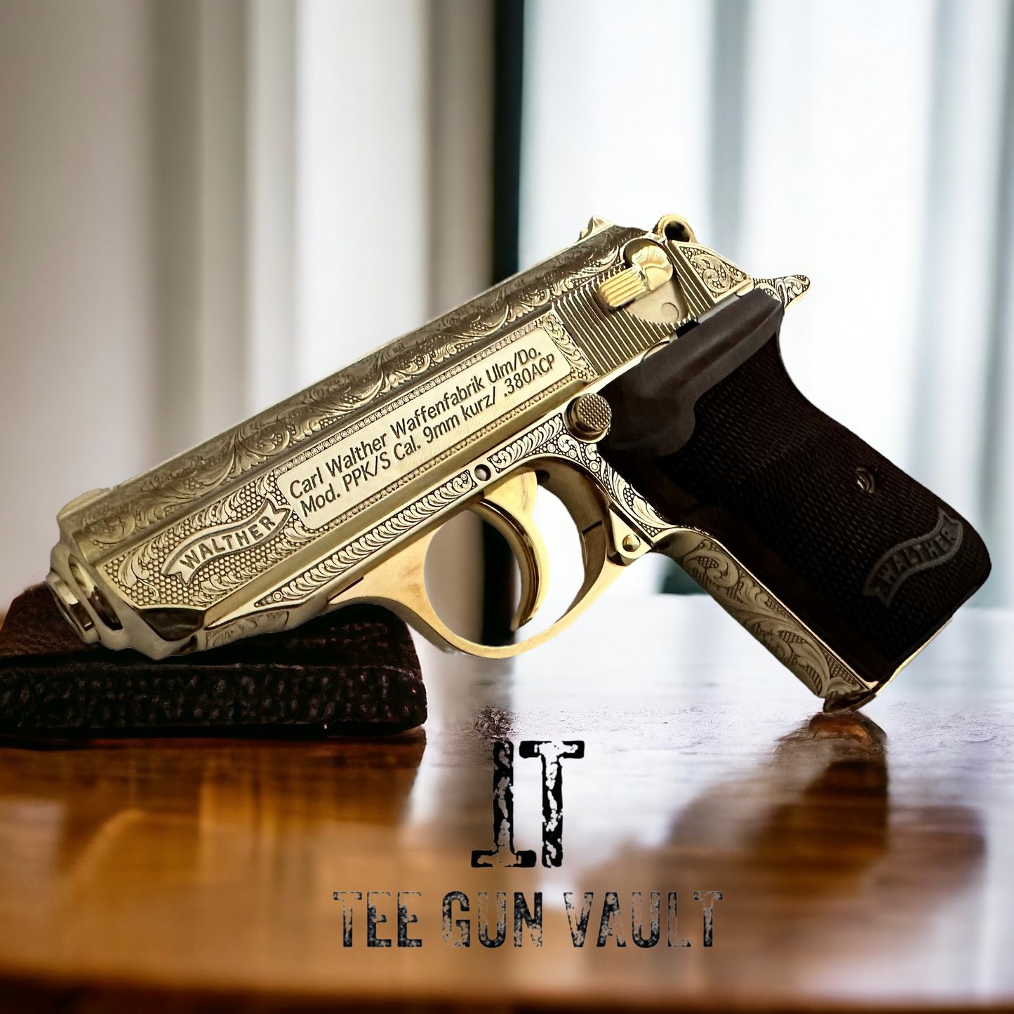 WALTHER PPK/S FULLY ENGRAVED AND 24K GOLD PLATED