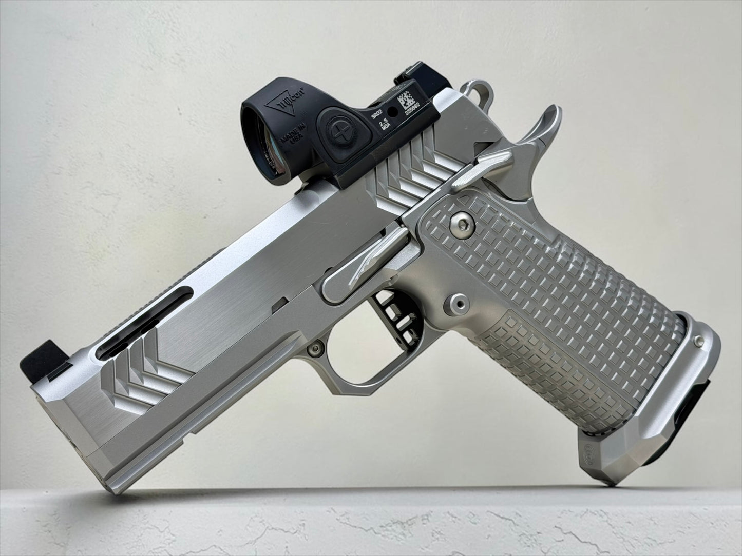 GUNCRAFTER POLARA X2 PORTED 9MM COMMANDER POLISHED CHROME FINISH WITH TRIJICON SRO
