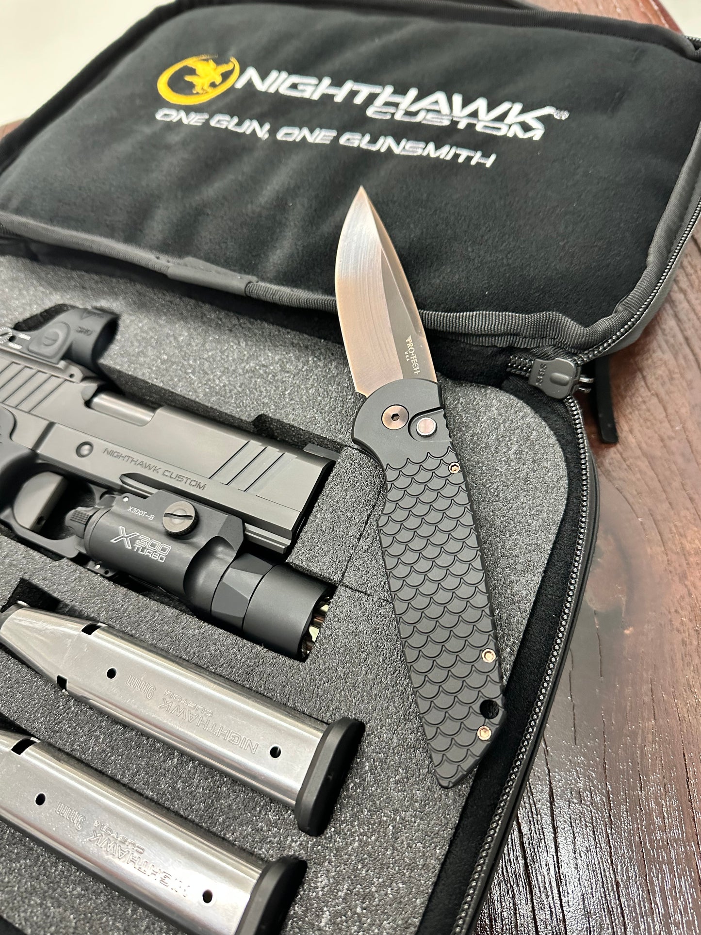 NIGHTHAWK CUSTOM TRS COMMANDER DOUBLE STACK 9MM WITH PRO TECH KNIFE SRO AND X300