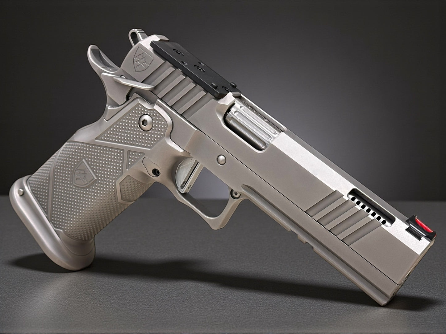 ALPHA AMERICAN WAR FIGHTER 5” GOV PORTED OPTIC READY ALUMINUM GRIPS 9MM