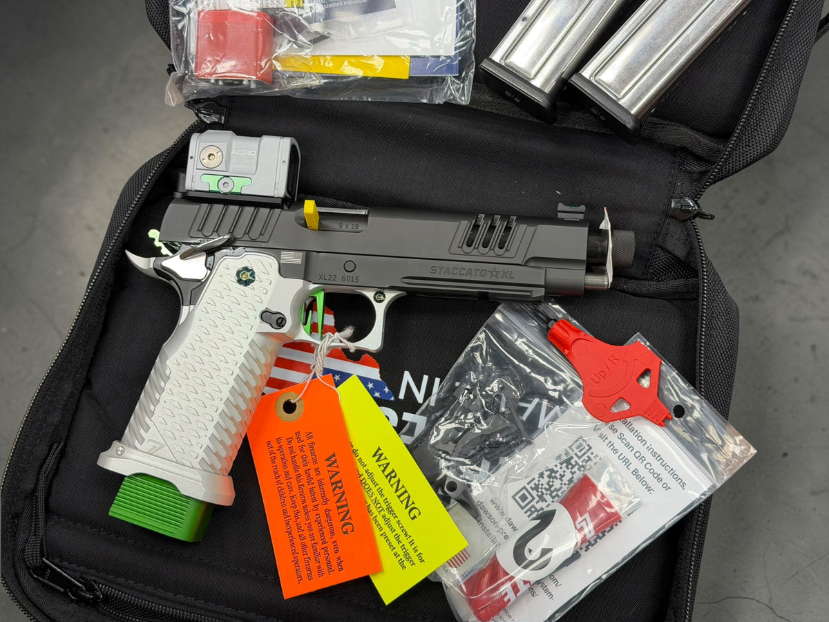 STACCATO CUSTOM XL 2011 THREADED DLC 5.4” BARREL WITH T7 ALUMINUM GRIPS, EDGE TRIGGER AND ACRO P2 SILVER