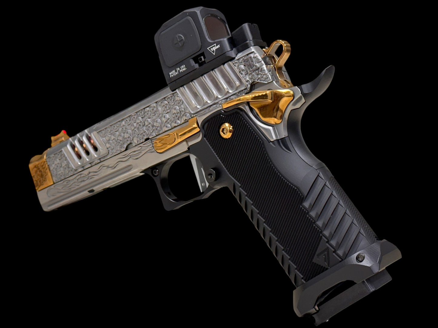 STACCATO CUSTOM XC “VITA FINITA” SILVER/COPPER WITH T7 GRIPS, TRIJICON RCR AND EDGE TRIGGER.