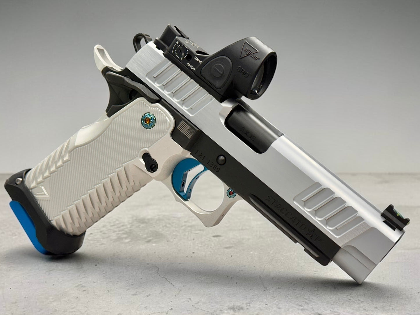 STACCATO P RARE POLISHED HARD CHROME SLIDE W ANODIZED T7 SILVER ALUMINUM GRIP SRO AND ATLAS TRIGGER