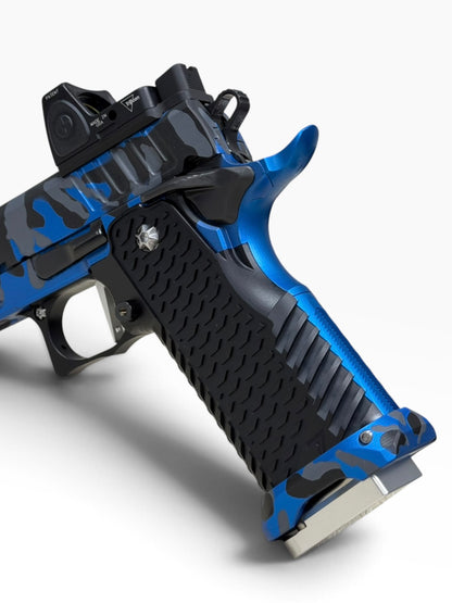 STACCATO CUSTOM C2 BLUE CAMO PORTED 3.9” DLC BARREL WITH T7 AGGRESSIVE GRIP, EDGE TRIGGER AND RMR