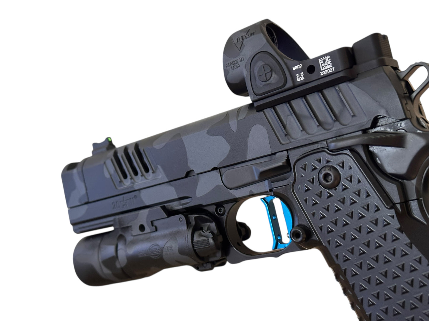 STACCATO CUSTOM XC BLACK CAMO WITH ATLAS METAL GRIPS AND TRIGGER TRIJICON SRO & X300