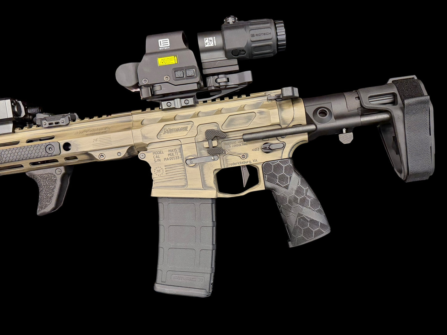 MUSTANG ARMAMENT 5.56 “CHESTY” CUSTOM BILLET 8” AR PISTOL FDE