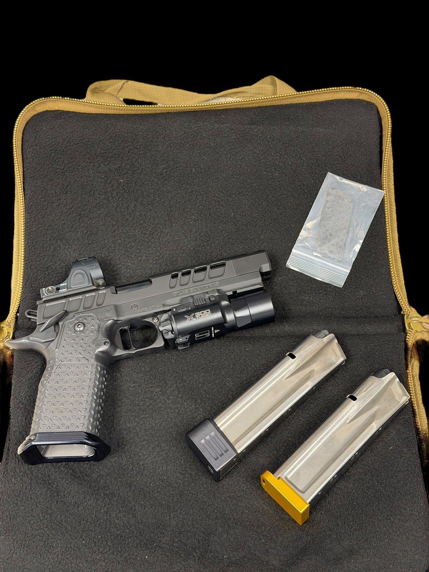 ATLAS GUNWORKS EREBUS V2 COMP’D WITH TRIJICON SRO AND X300 (PRE OWNED) EXCELLENT CONDITION 9MM