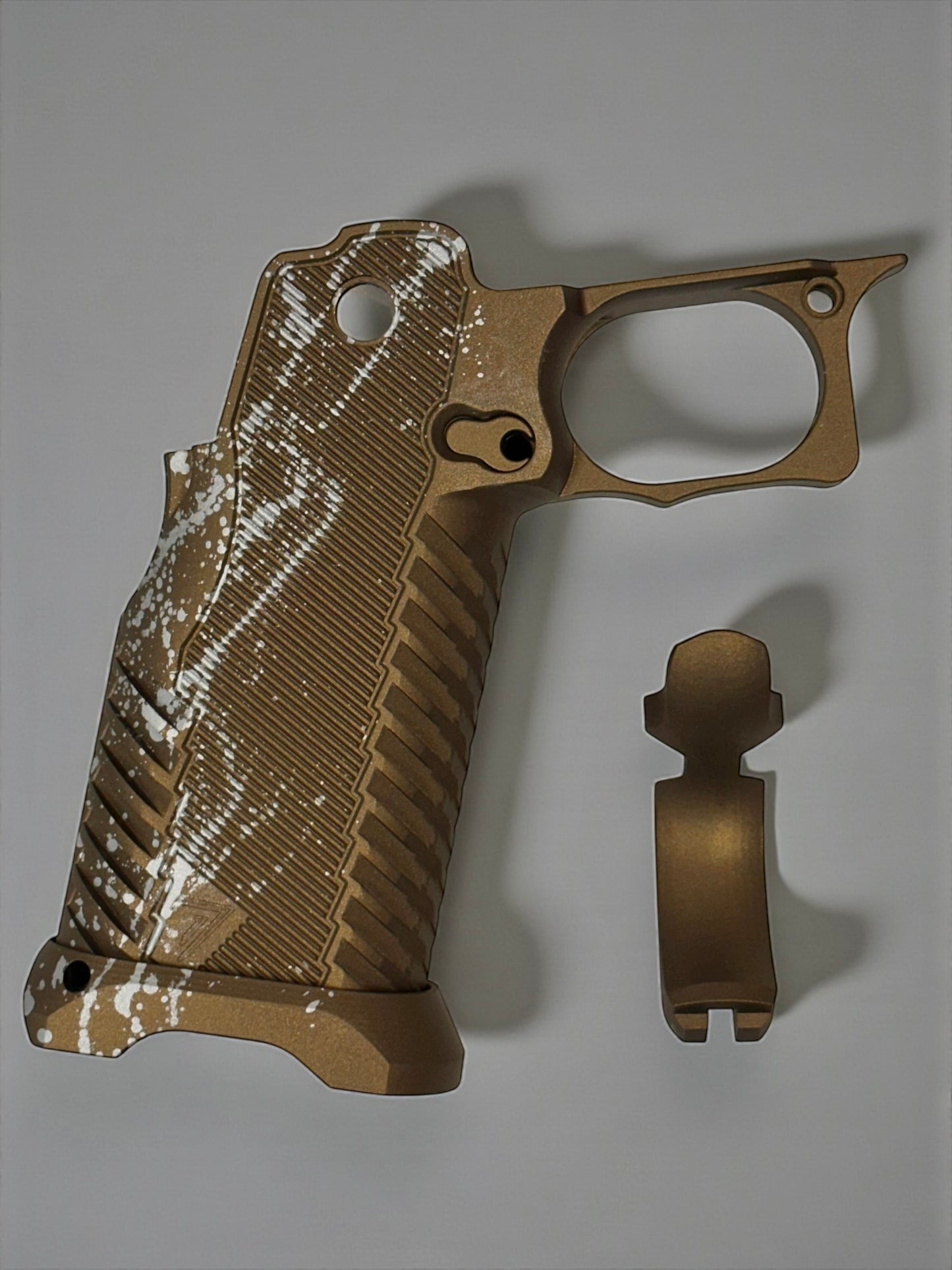 TEE GUN VAULT “T7” ALUMINUM FULL SIZE 2011 STACCATO GRIPS