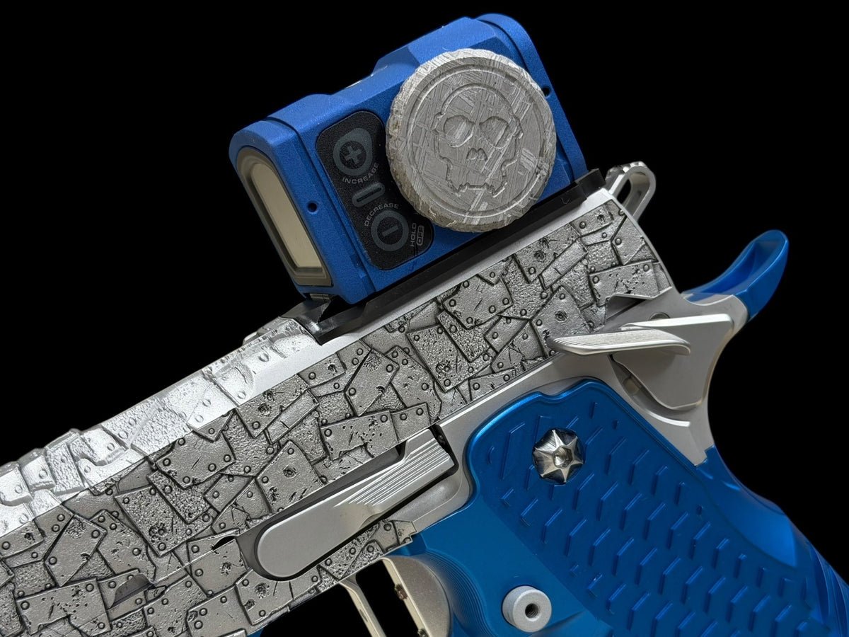 TEE GUN VAULT “RIVET” 1 OF 1 COMMANDER 4.25” V6 PORTED WITH KNIFE AND METEORITE ACRO P2