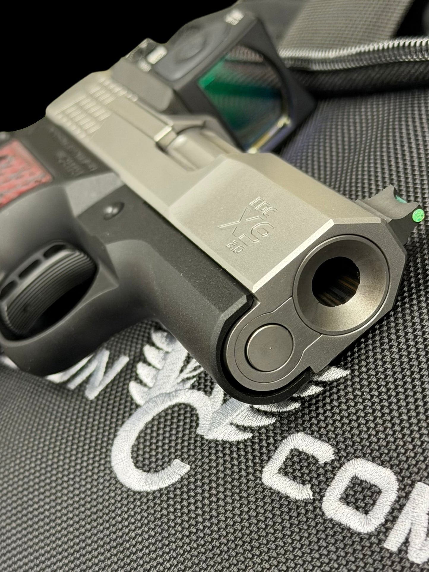 WISON COMBAT EDC X9 2.0 TWO TONE 3.25” WITH TRIJICON RMR GREEN DOT