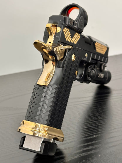 COMBAT PRECISION M5 CUSTOM 2011 PORTED WITH TRIJICON SRO & X300 9MM (Pre owned)