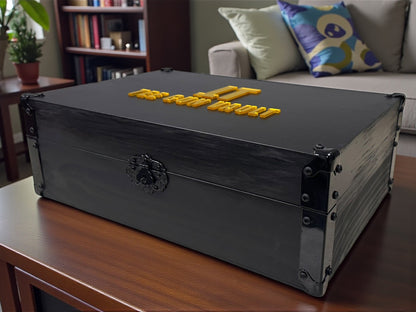 TEE GUN VAULT EXCLUSIVE WOODEN MAGNETIC LED SCREEN COLLECTOR DISPLAY BOX (LIMITED EDITION)