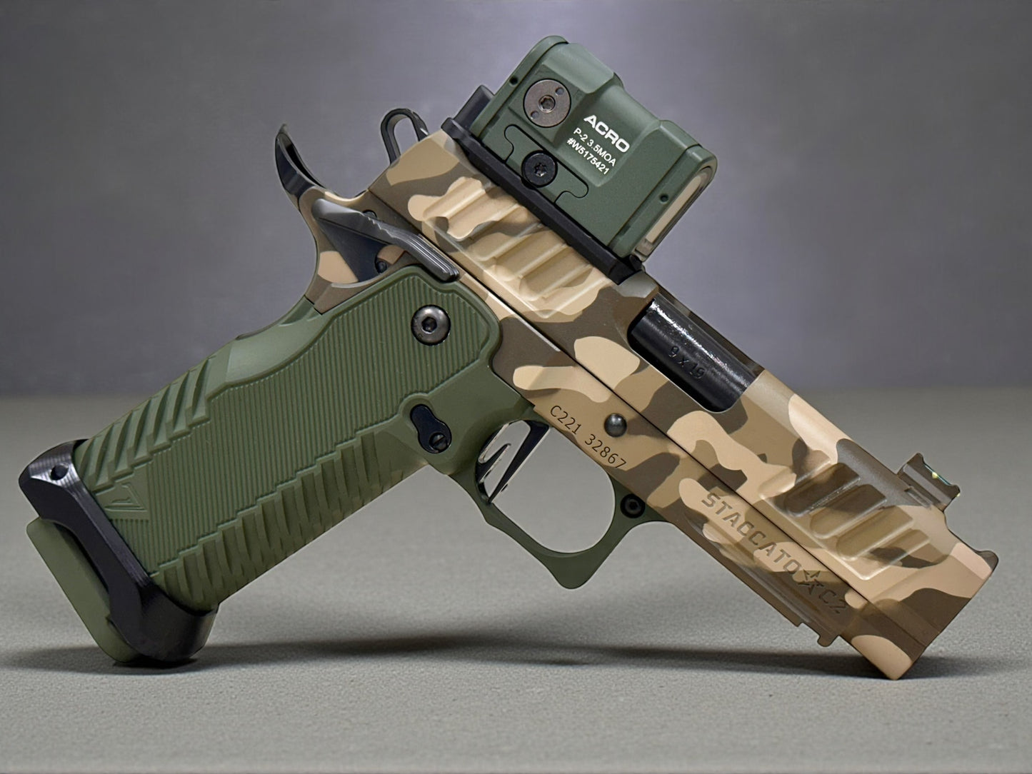 STACCATO CUSTOM C2 MULTI CAM CHUNK SINGLE PORTED WITH T7 ALUMINUM GRIPS, EDGE TRIGGER AND MATCHING AIMPOINT ACRO P2